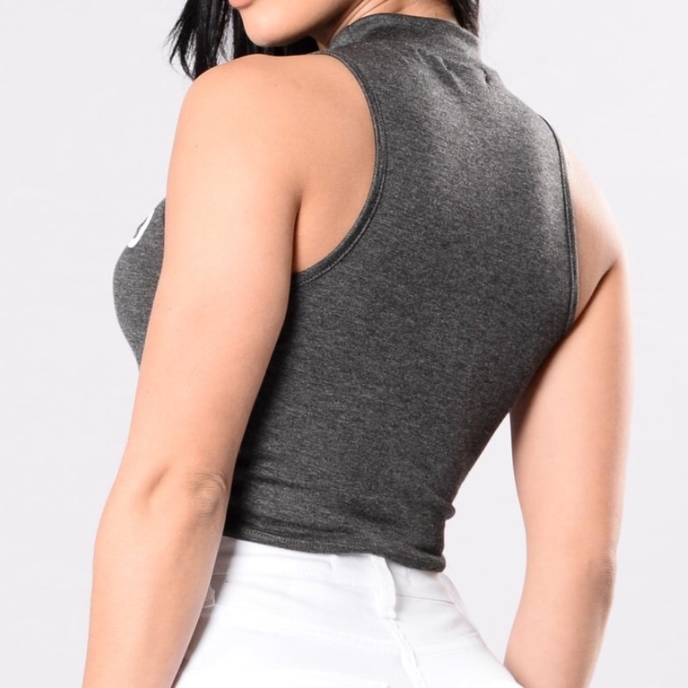 Fashion Nova Gray Mock Neck Crop Top FN Squad NWT XS - Picture 4 of 7